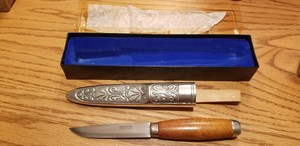 Haugrud kniver