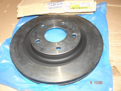 402061KC3B x2 FRONT Brake Disc for Nissan Juke F15 1.6 DIG-T 2010-2019