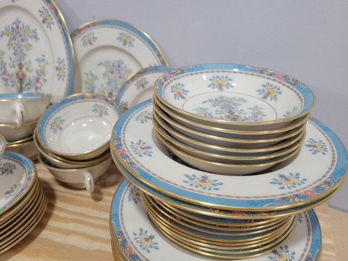 Juego de vajilla de porcelana con adornos dorados Lenox Blue Tree - Imagen 5 de 20