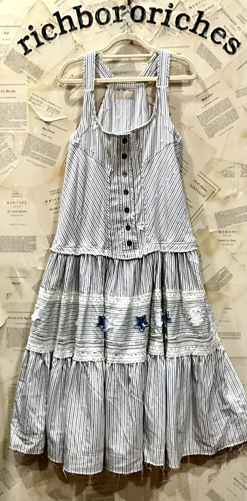 Платье макси Free People с аппликацией в виде железнодорожных полосок и звездочек, выполненное крючком, НОВЫЙ ОБРАЗЕЦ