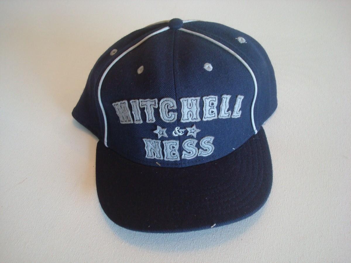 MITCHELL AND NESS RARE FITTED SZ 8 1/8 DEADSTOCK HAT CAP