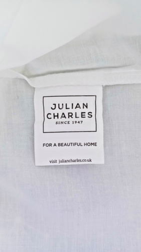 King Size Duvet & 2 Pillow Cases Julian Charles - Picture 3 of 14