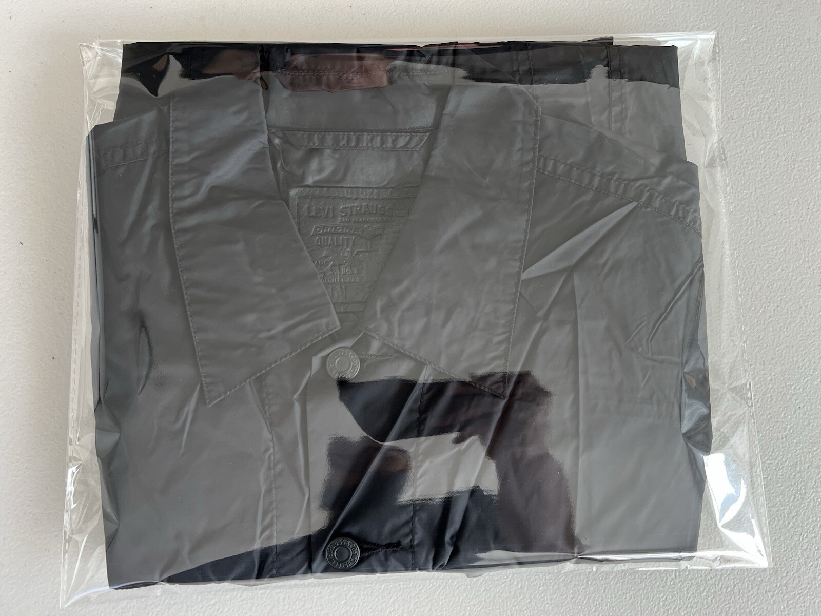 Levi’s Black Packable Super Light Thin Jacket siz… - image 7