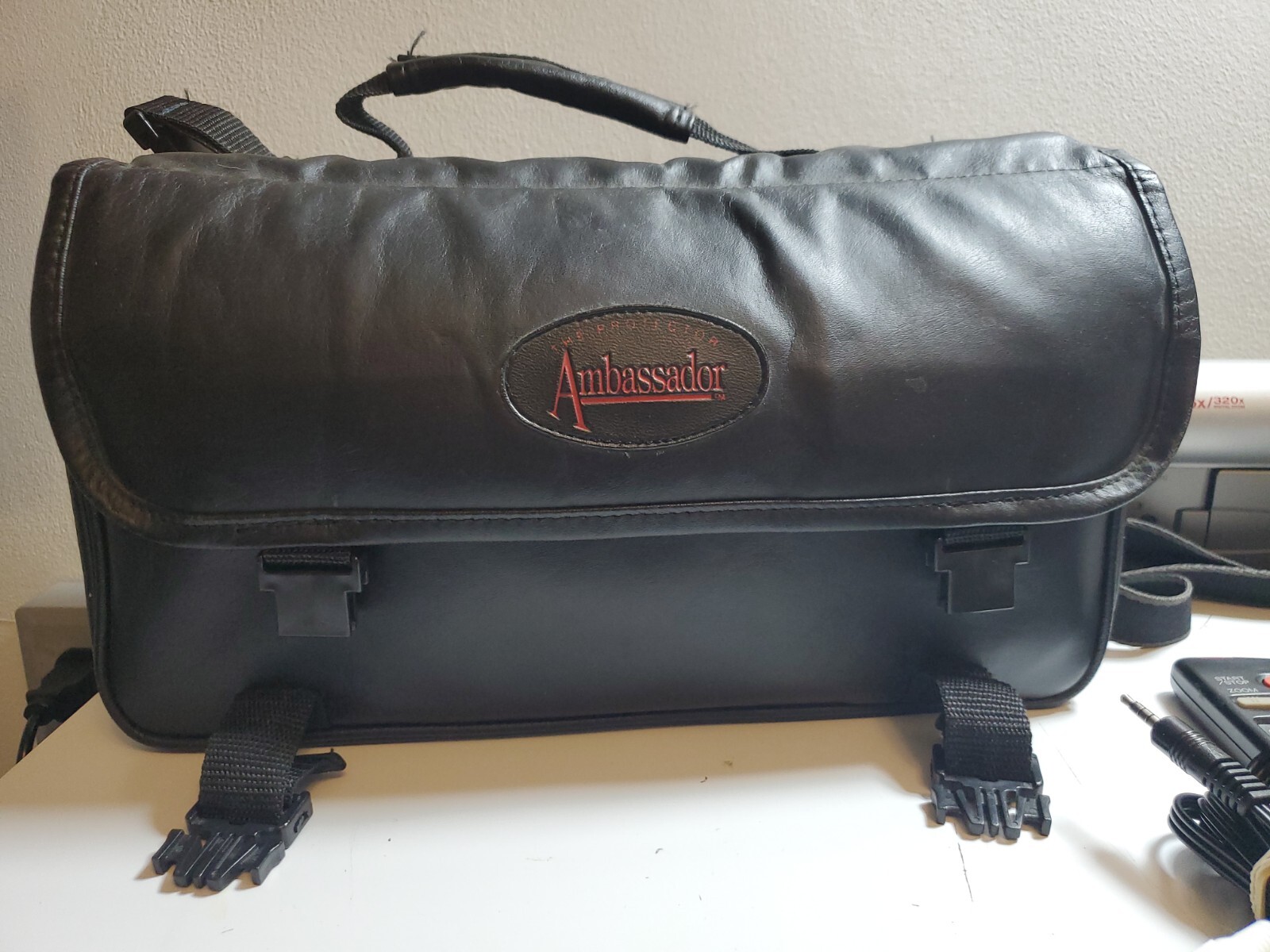 Canon ULTURA A MiniDV Digital Camcorder w/ Remote, Tape,  Cords, & Bag!