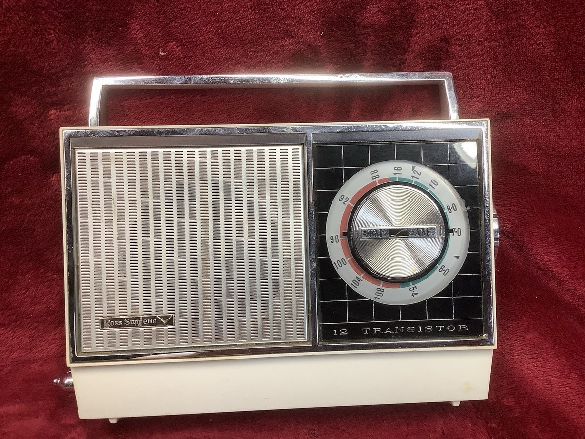 Vintage 1964 Ross Supreme AM FM 12 Transistor Portable Radio RE