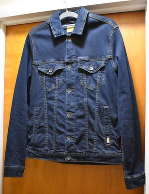 CHAPS mens size M DARK WASH blue jean jacket TRUCKER WESTERN
