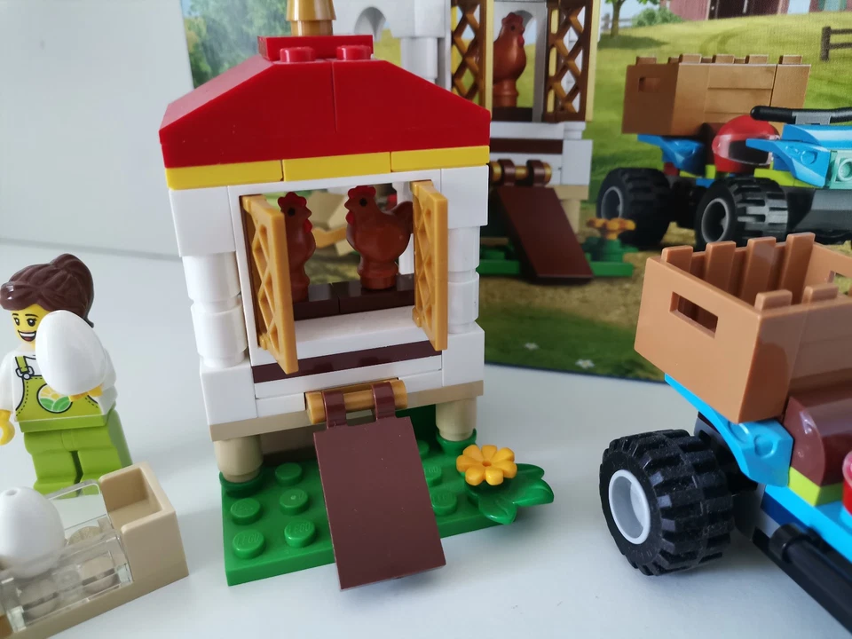 LEGO City 60344 Chicken Henhouse, photo 4 sur 5