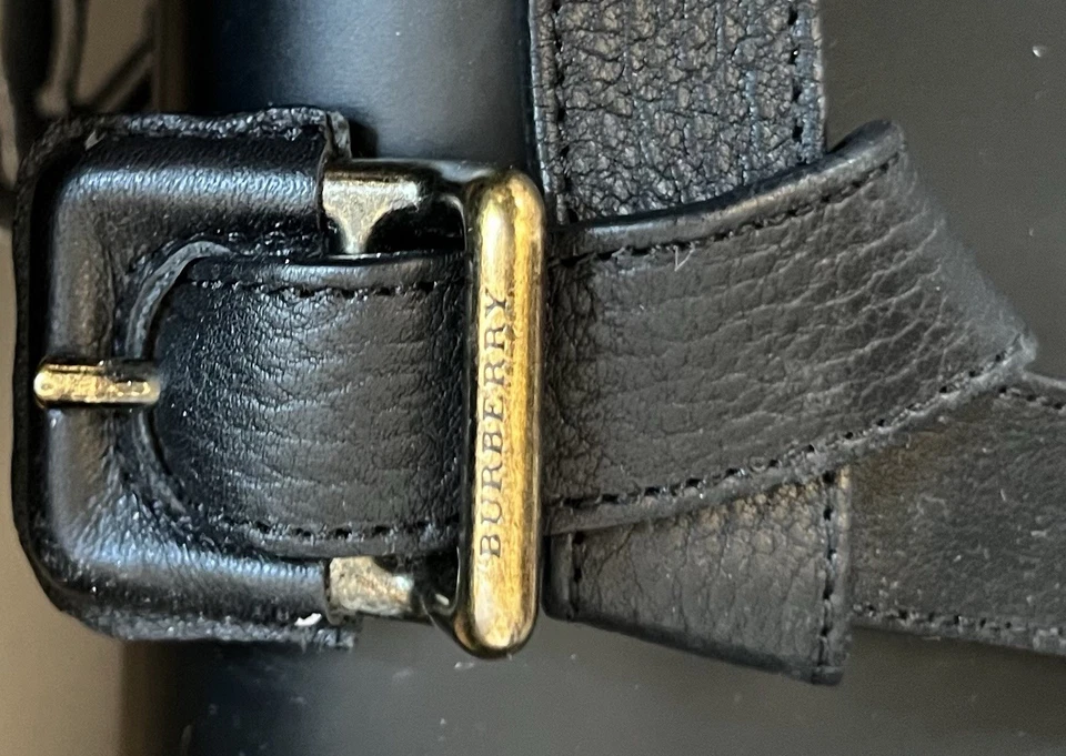 Auténtico cinturón de lluvia Burberry negro para montar en el cerebro hecho en Italia talla 37 EUR 4 Foto 3 de 4