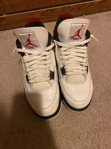 Air Jordan 4 Men's Size 11.5 Red
