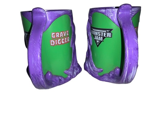 Monster Jam Grave Digger Skull Cups Lot - Picture 5 of 10