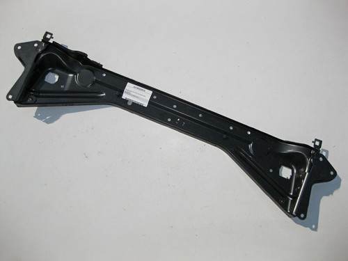 Mercedes-Benz A2196200916 Upper cross bar above radiators CLS C219 - Picture 2 of 3
