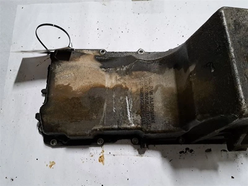 PARTÉN DE ACEITE PARA GMC YUKON 1999 - 2006 Foto 2 de 3