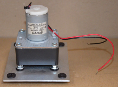 Nidec Servo Corporation 6DG900 Getriebe + DME33B6HPA Motor