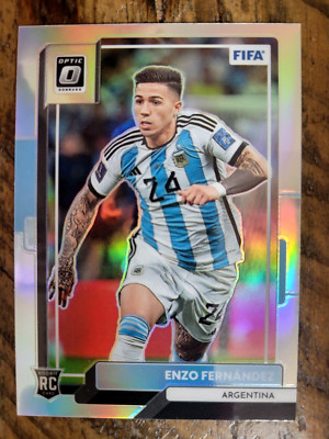 22-23 Topps Stadium ENZO RC 直筆サイン 世界50枚 2022-23 Topps UEFA Club Competitions Enzo Fernandez RC #/99