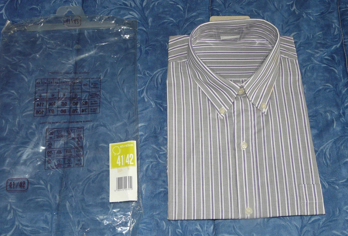 Taille 41 en chemise sale