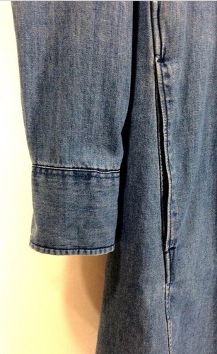 Vestido camisero de mezclilla cambray con botones delanteros manga larga talla XS EVERLANE $68 - Imagen 5 de 12