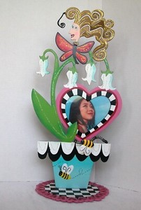 Vintage Karen Rossi for Silvestri 12” Picture Frame Lily of Valley/Gardener +bee