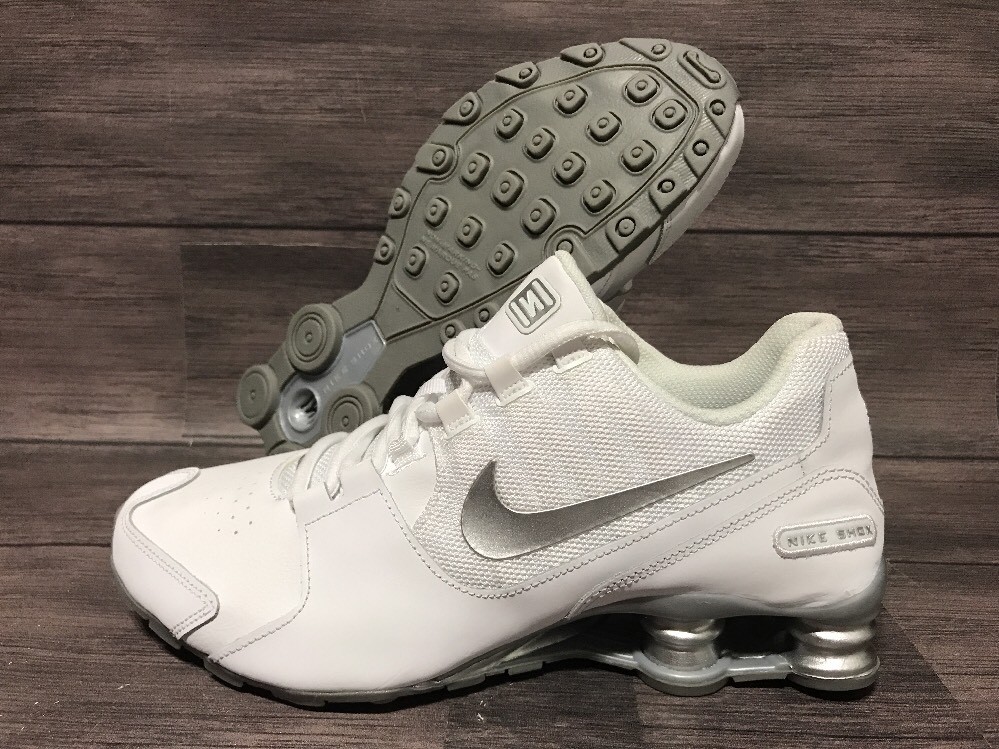 Nike Shox Avenue GS Running Shoe Size 7 Y ( 8.5 Women ) White Grey 848112 100 Nike Shox Avenue GS Running Shoe Size 7 Y ( 8.5 Women ) White Grey 848112 100