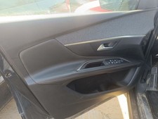 Porte avant et accessoires Peugeot 504