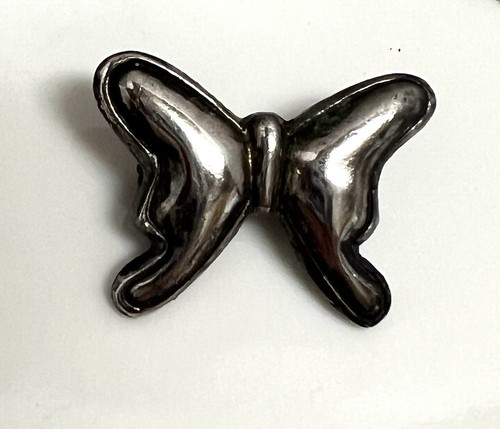 Vintage Butterfly Brooch Smooth 925 Sterling Puffy Pin 3g “B” Unique Ex Cond - 第 2/6 張圖片