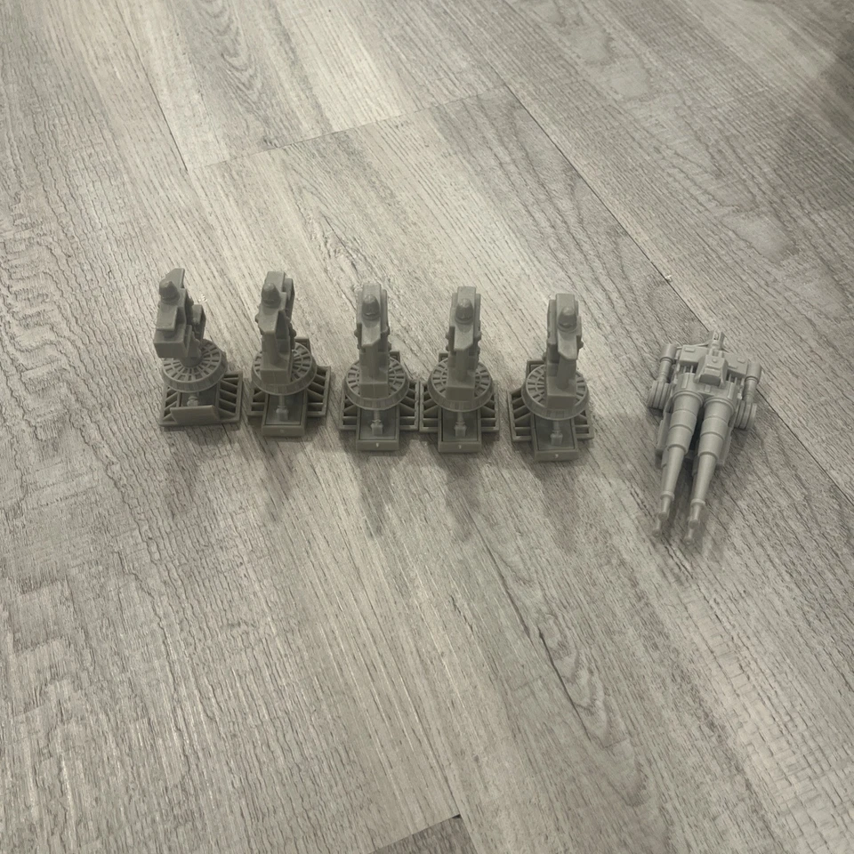 Star Wars The Vintage Collection Millennium Falcon 2012 Toys 'R Us Exclusive - Imagem 3 de 4