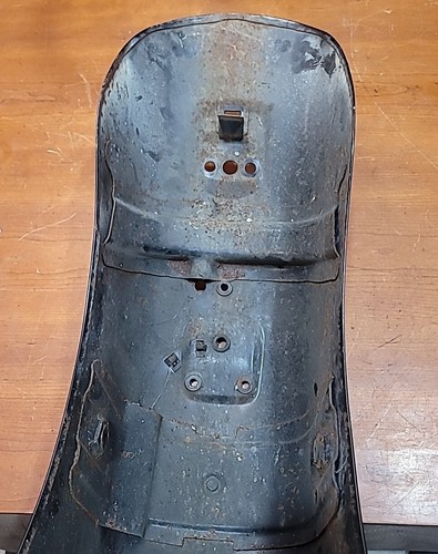 1998 98 Honda Shadow ACE 1100 VT1100C3 REAR BACK WHEEL FENDER MUD GUARD OEM USED - Picture 8 of 12