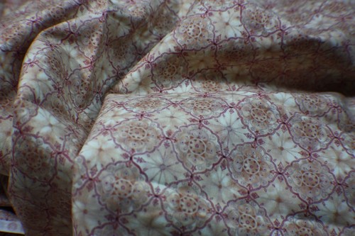 Cotton - Cotton Blend Fabric - Judy Hand Screen Print - 3 yards - Picture 4 of 4