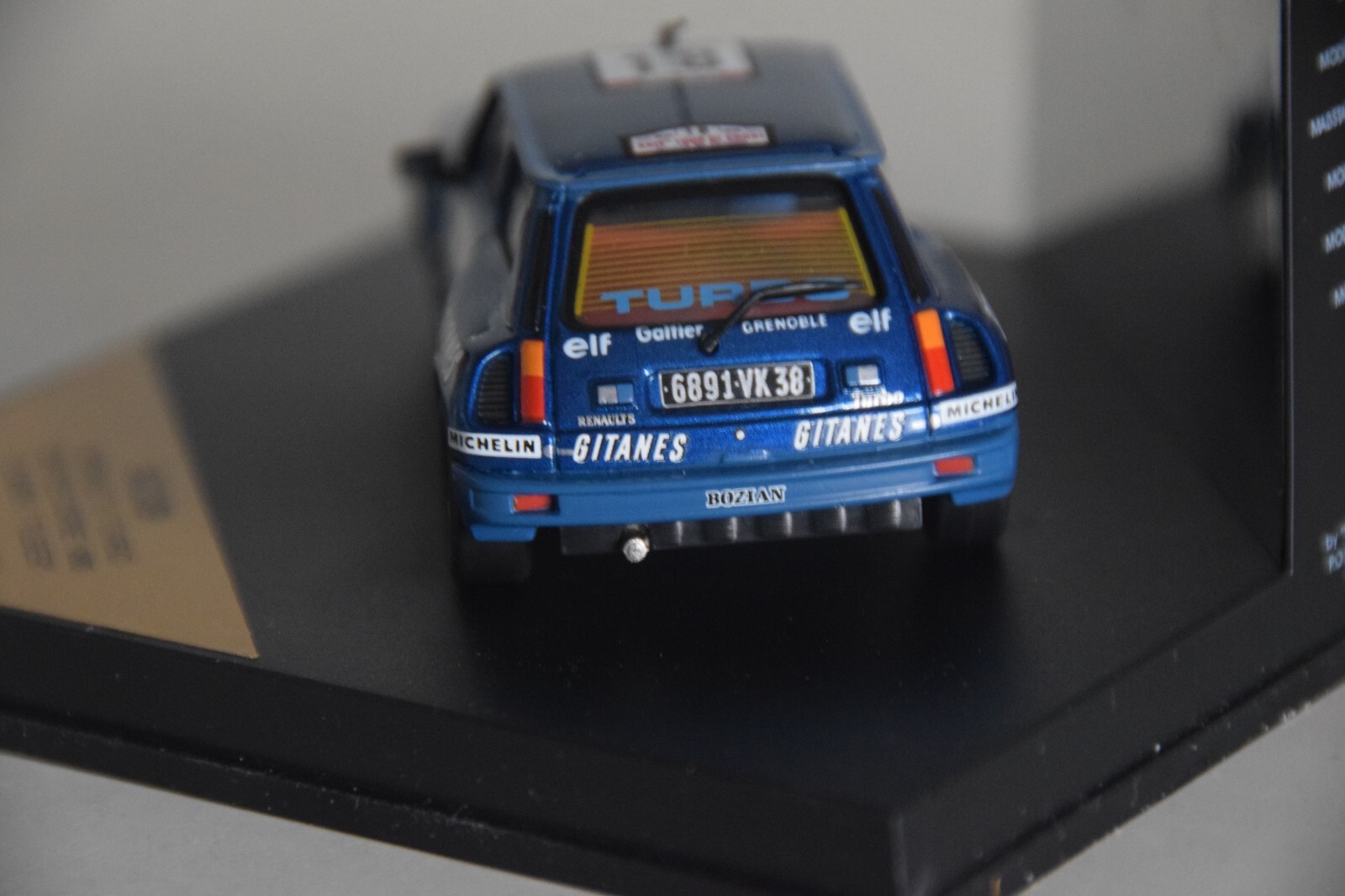 Picture 6 of 10