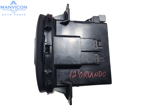 2012 Chevrolet Orlando Audio Control Panel Unit 95020062 OEM - Picture 6 of 12