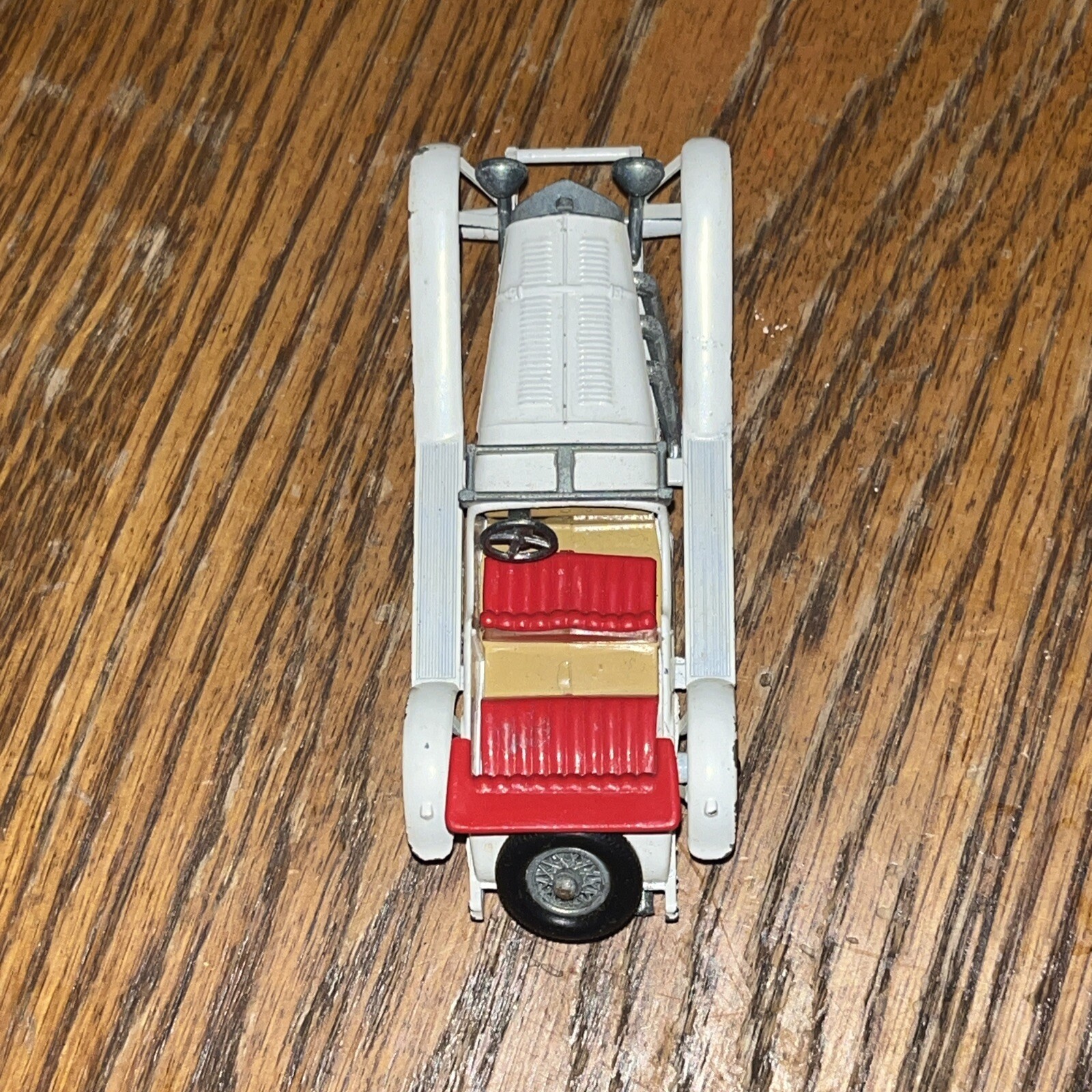 Picture 5 of 6