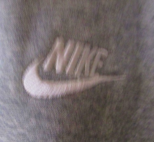 Nike Herren Sweatshirt grau mit Kapuze, Gr. XXL, neu mit Etikett - Bild 6 von 6