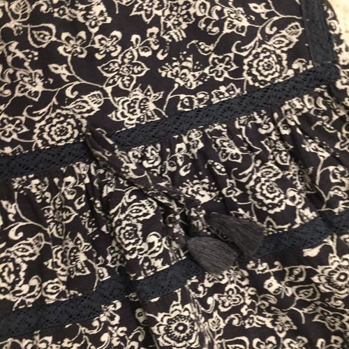 Next UK Girls Cotton Black & White Dress Lace Details Size 4-5 Years - Picture 5 of 12
