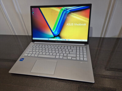 Asus VivoBook X1504Z 15,6'' - Intel Core i7-1255U 1,70Ghz - 8GB - 512GB SSD