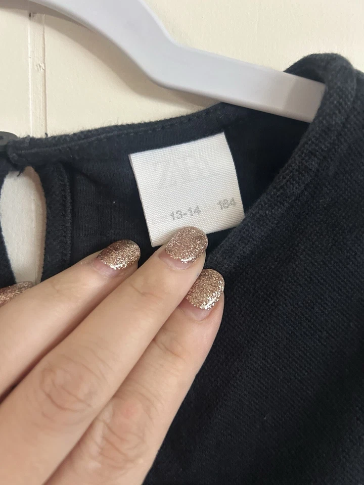 Zara Size 13/14 Girls Pinafore Dress, Gold Heart Hardware, Navy Blue School Girl - Image 4 of 4