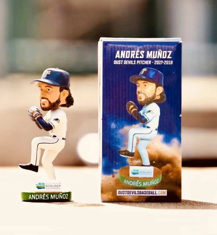MLB 2009 イチロー SAFECO FIELD BOBBLEHEAD MLB 2009 イチロー SAFECO