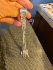 Vtg Sterling Silver Repousse Stieff Sugar Cube, Bonbons Tongs