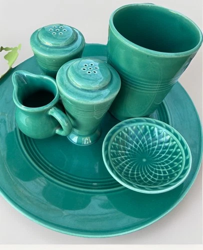 Fiesta Homer Laughlin Harlequin 6-Piec Set in Medium Green