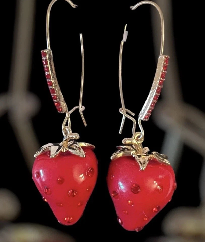 PENDIENTES Betsey Johnson Babycakes Tono Dorado Rojo Fresa Rojo Cristal Gota Nuevos con Etiquetas Foto 2 de 4