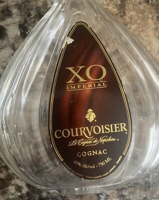 ブランデー COURVOISIER  le cognac de napoleon   XO Courvoisier - XO (Le Cognac De Napoleon) Whisky Auction