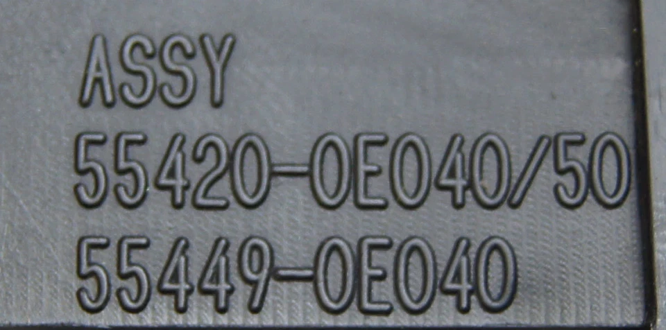 Toyota Highlander 2010-13 panel central inst. Racimo Arena Beige Nuevo 554200E090E0 Foto 3 de 4