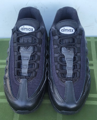 Youth Nike Air Max 95 Recraft 'Triple Black' - CJ3906-001 - Size: 5.5Y - 第 4/12 張圖片