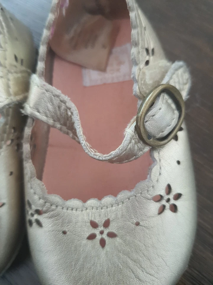 Janie And Jack Dorado Plano MaryJane Zapatos Bebé Niñas Talla 2 Vacaciones de Navidad 2010 Foto 2 de 4