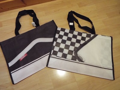 RARE NEW Totes Reusable wipeable Shopping Bag from Vans