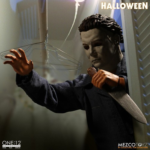 Modellino collettivo Mezco Toyz One:12 Halloween MICHAEL MYERS - Foto 6 di 9