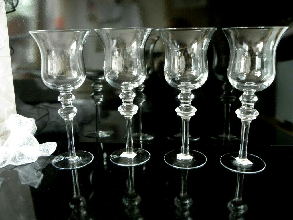 Picture 1 of 4