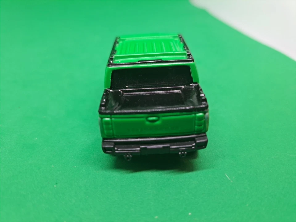 Vintage 2001 Maisto Limited Edition Rare Hulk Hummer H2 Concept - Image 4 of 4