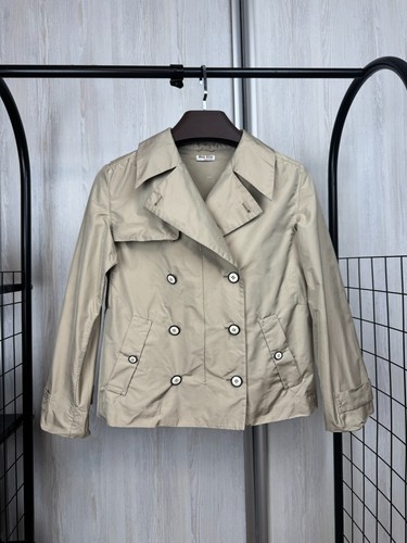 Miu Miu beige double breasted short coat - Picture 3 of 17