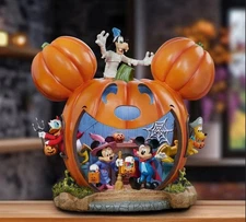 Disney Halloween Mickey & Friends Illuminated Pumpkin House 2025 Costco NEW