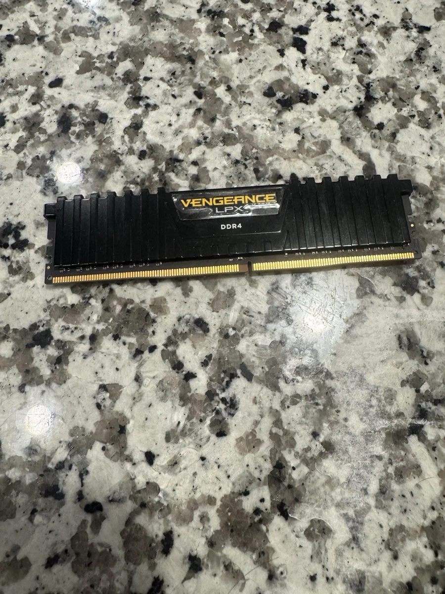 Corsair PC4-17000 (DDR4-2133) Bus Speed Computer RAM 16 GB Total