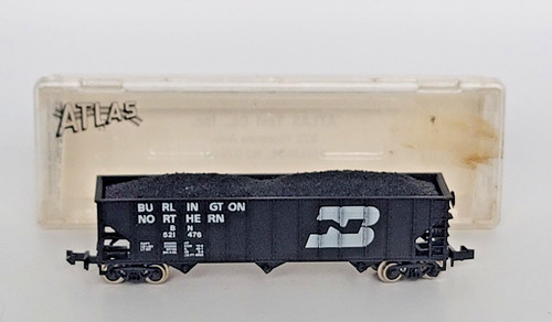 Atlas Spur N 3280 Burlington Northern 3 Bay 90 Tonnen Hopper mit Kohleladung - SB20 | Zustand: Used